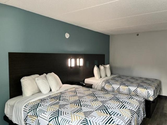 Studio 6 Suites East Syracuse Airport Bagian luar foto
