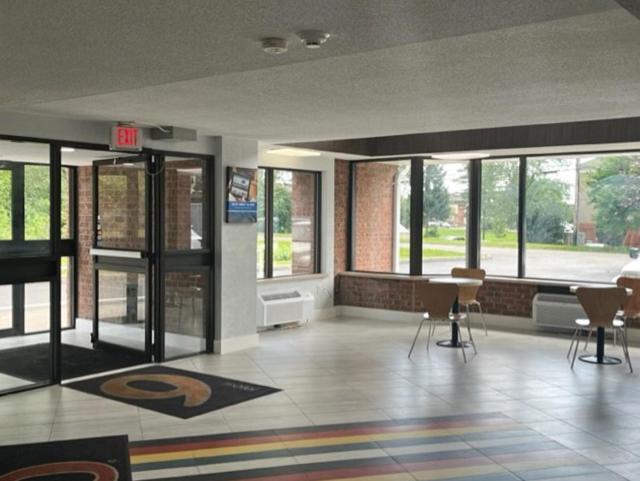 Studio 6 Suites East Syracuse Airport Bagian luar foto