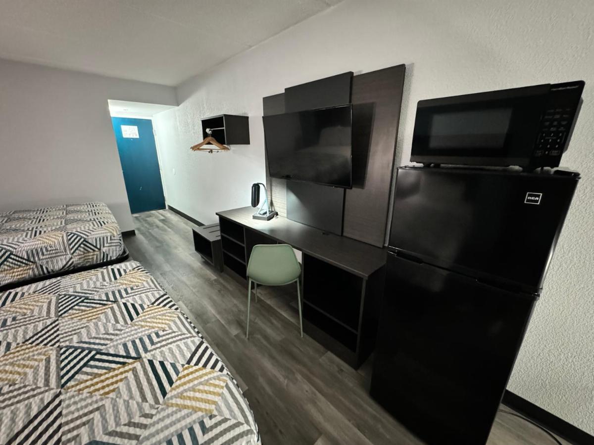 Studio 6 Suites East Syracuse Airport Bagian luar foto